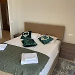 Sea La Vie Shëngjin