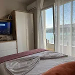 Sea La Vie Shëngjin