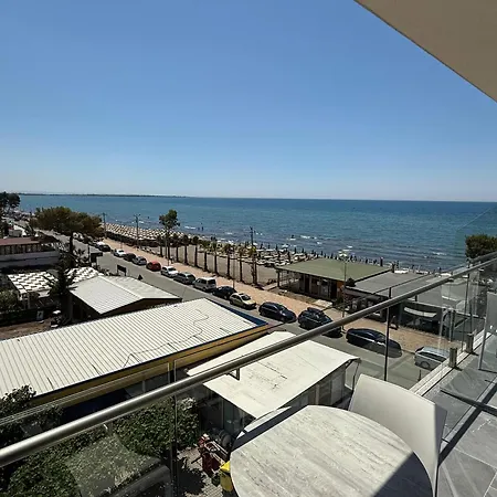 Sea La Vie Shëngjin