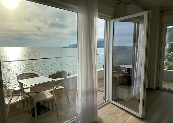 Sea La Vie Shëngjin